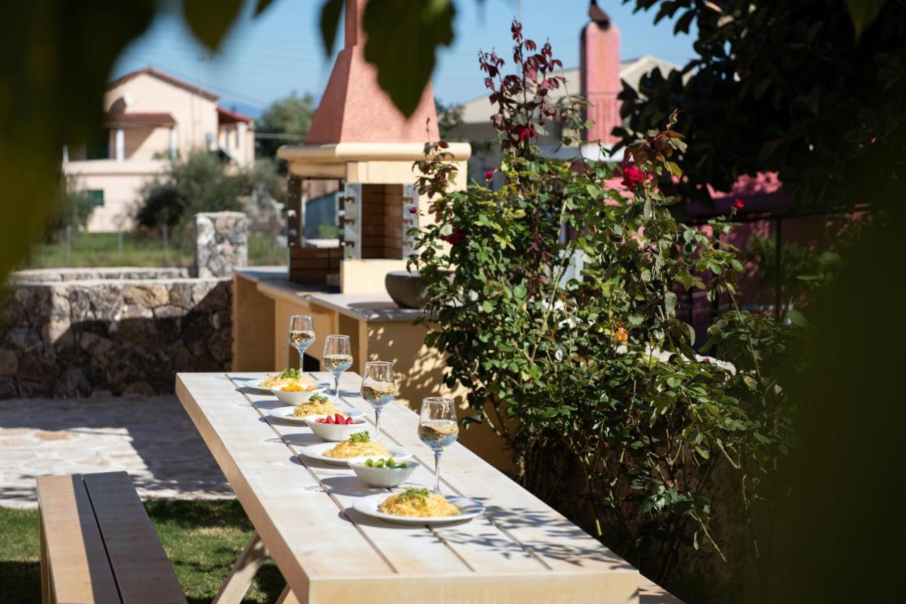 Casa Dell Amore Petriti  Екстер'єр фото